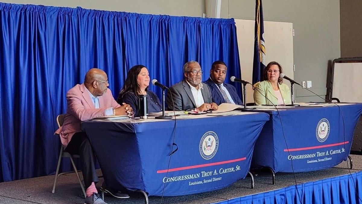Rep. Carter Hosts Partnership for Housing Roundtables