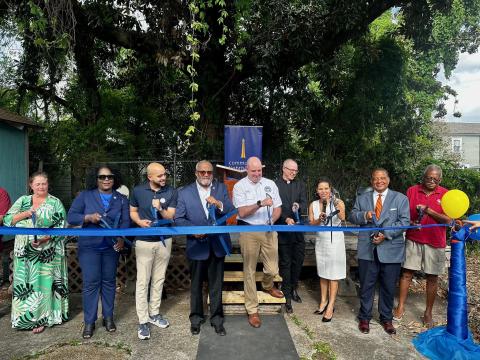 Rep. Carter Celebrates First Installments of Community Lighthouses